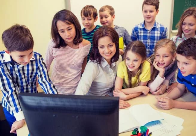Co to jest projekt edukacyjny w gimnazjum i jak go zrealizować?